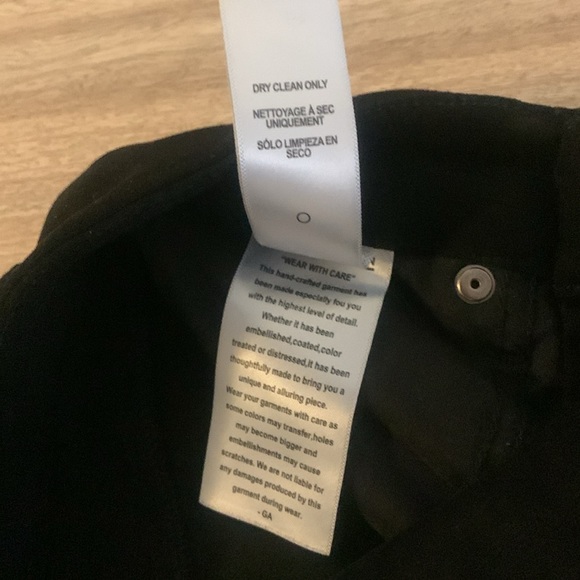 Good American Faux Suede Good Legs Crop Pants - Size 6 - Picture 4 of 10